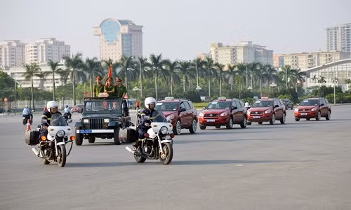 Buổi diễn tập diễn ra thành công dưới sự hướng dẫn của lãnh đạo Sở Cảnh sát Phòng cháy chữa cháy Hà Nội.