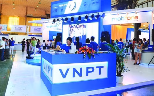 Theo báo cáo kiểm toán, thu nhập bình quân cán bộ nhân viên tại VNPT năm 2012 là 9,586 triệu đồng, giảm 7% so với năm 2011 (10,275 triệu đồng).