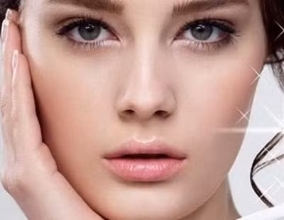 Nhân trung rộng, dài và sâu là người giàu ý chí, tính cách khảng khái, không chịu khuất phục trước sức mạnh hay trở ngại nào. Họ có thể tự mình đứng lên sau những vấp ngã. Họ sở hữu phẩm chất tốt, thọ lâu, chức năng sinh sản tốt. Những người này thể lực dẻo dai, bền bỉ, có sức chịu đựng cao. Kiểu nhân trung này phần nhiều thấy ở nữ giới. Tuy nhiên, người có nhân trung quá rộng lại thiếu kiên trì.