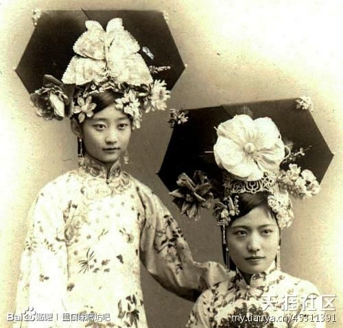 Vẻ xuân sắc của những mỹ nữ xưa.