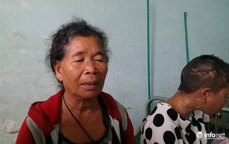 Hai mẹ con Y Nhiêu. Hai mẹ con Y Nhiêu.