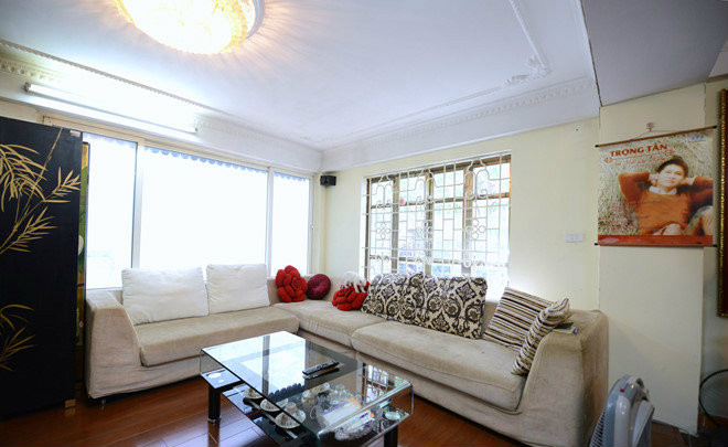 Phòng khách sang trọng với phong cách hiện đại Phòng khách sang trọng với phong cách hiện đại