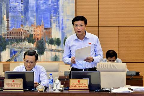 Tổng Thư ký, Chủ nhiệm Văn phòng Quốc hội Nguyễn Hạnh Phúc.