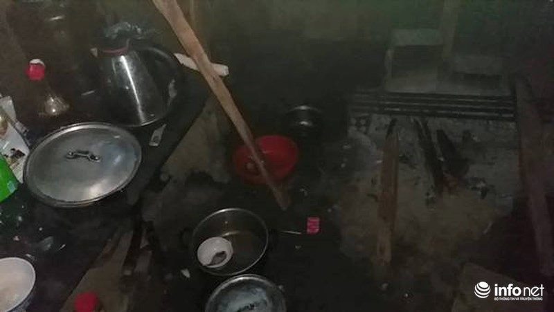 Khu vực bếp của gia đình Y Nhiêu lạnh ngắt Khu vực bếp của gia đình Y Nhiêu lạnh ngắt