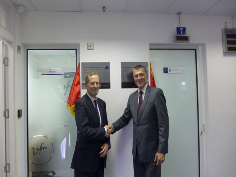 Đại sứ Australia Hugh Borrowman phát biểu: “Đất nước Australia đánh giá cao những mối quan hệ sâu sắc mà chúng tôi đang có với nhân dân Việt Nam".