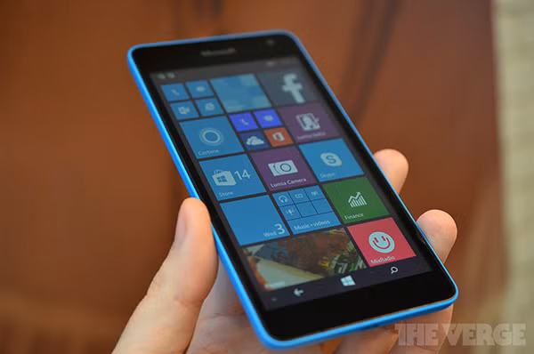 Máy chạy hệ điều hành Windows Phone 8.1