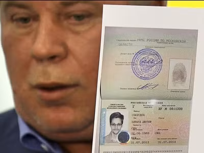 Giấy cho phép Snowden tị nạn có ghi rõ thời gian từ 31/7/2013 đến 31/7/2014. Giấy cho phép Snowden tị nạn có ghi rõ thời gian từ 31/7/2013 đến 31/7/2014.