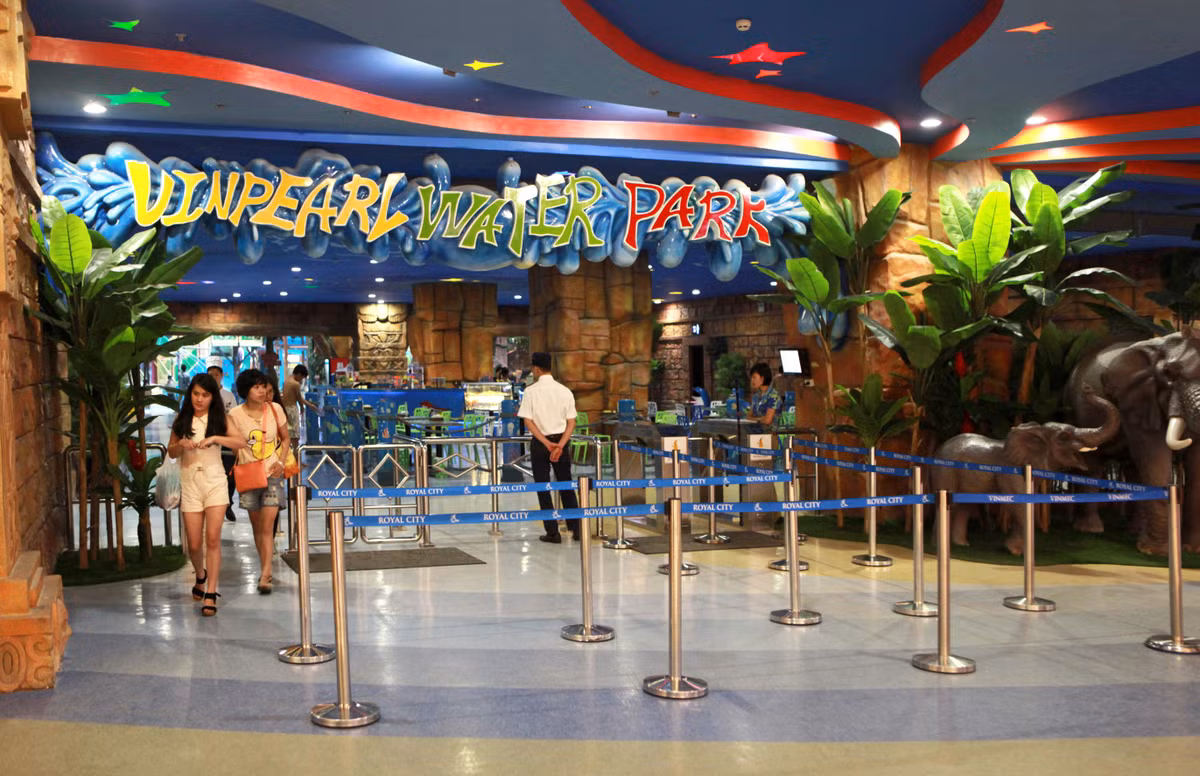 Khu vui chơi giải trí trong nhà Vinpearl Water Park