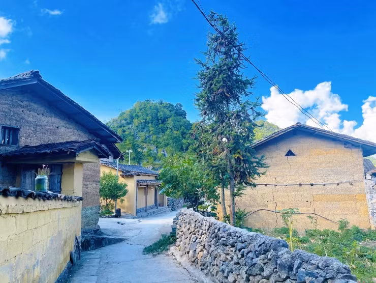 Kham pha Ha Giang: Dam minh trong ve hoang so, nui da hung vi-Hinh-17