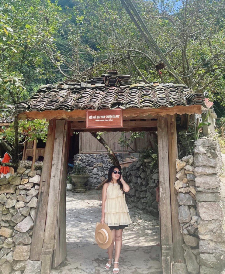 Kham pha Ha Giang: Dam minh trong ve hoang so, nui da hung vi-Hinh-8