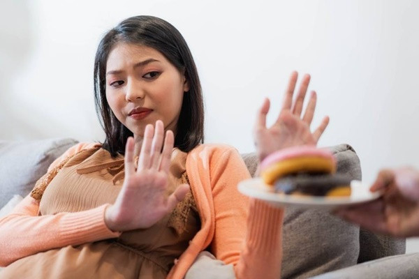 Nguoi so huu the chat truong tho thuong co 3 “luoi” khi an uong-Hinh-2