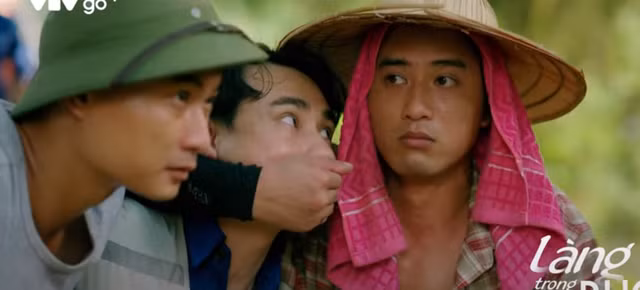 Khán giả than mệt vì Doãn Quốc Đam “Làng trong phố”, đạo diễn nói gì? Khan gia than met vi Doan Quoc Dam “Lang trong pho”, dao dien noi gi?