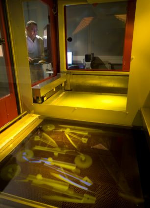 Công ty BAE Systems cho biết các bộ phận kim loại đã được sử dụng thành công trên máy bay Tornado.