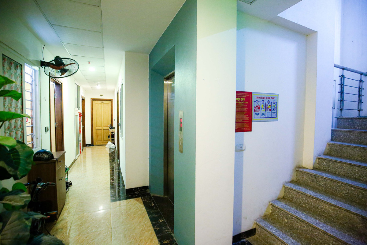 Mỗi tầng chia thành nhiều phòng khác nhau.