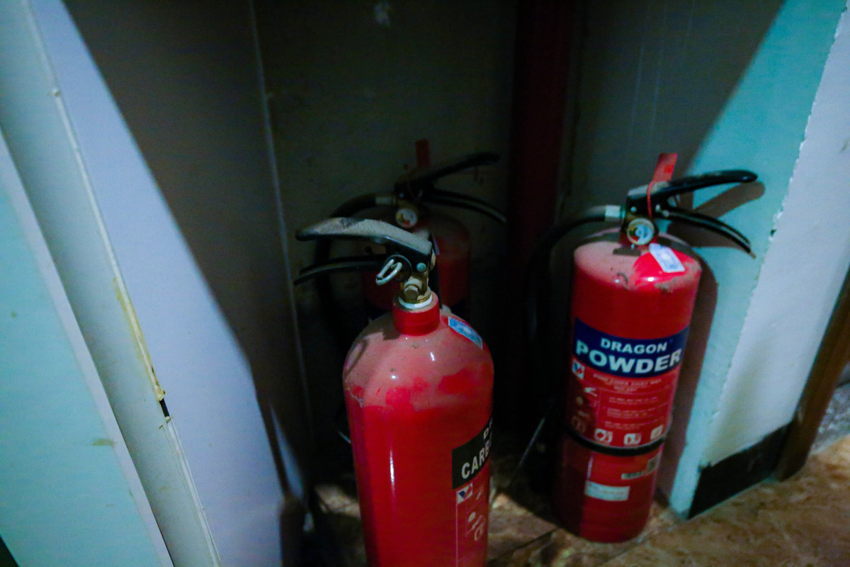 Ngoài ra, hàng năm lực lượng Công an phường Trung Liệt tổ chức tập huấn PCCC, Ban quản lý tòa nhà đều cử người đại diện ra tập huấn và được cấp chứng chỉ.