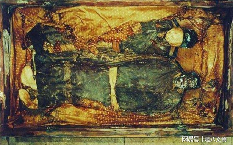 Linh cam co thu la duoi dat, lao nong bao chuyen gia va cai ket-Hinh-2