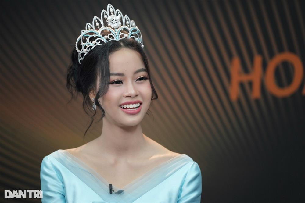 Hoàng Thùy Linh 'xin lỗi cho có': Đã đến lúc sao Việt học cách nhận lỗi? - Hình 5 Hoang Thuy Linh 'xin loi cho co': Da den luc sao Viet hoc cach nhan loi?-Hinh-5