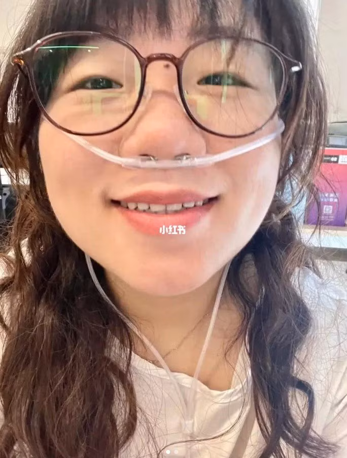 Trào lưu dùng máy thở oxy của giới trẻ Trung Quốc - Hình 2 Trao luu dung may tho oxy cua gioi tre Trung Quoc-Hinh-2