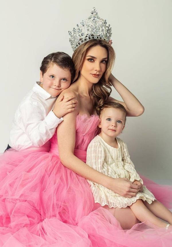 Người đẹp ngoại cỡ,có con, lố tuổi… thi Miss Universe 2023 - Hình 6 Nguoi dep ngoai co,co con, lo tuoi… thi Miss Universe 2023-Hinh-6