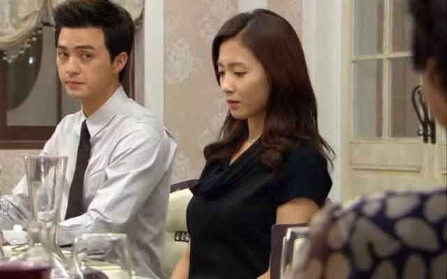 Thay ngoi nha to dep cua gia dinh ban trai, toi da muon chia tay ngay