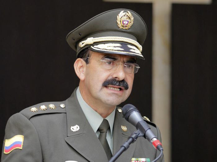 Vụ bê bối thứ hai diễn ra cuối năm 2012, khi các nhà báo tiến hành một cuộc điều tra về tình trạng tham nhũng trong ngành cảnh sát. Họ đã phát hiện Tướng Palomino đang sở hữu một khối tài sản lớn bất thường bằng cách thức không minh bạch. Ảnh: El Universal.