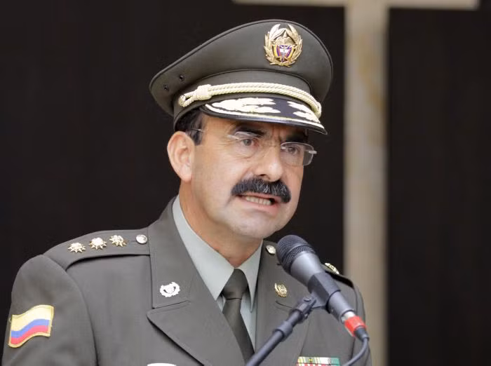 Vụ bê bối thứ hai diễn ra cuối năm 2012, khi các nhà báo tiến hành một cuộc điều tra về tình trạng tham nhũng trong ngành cảnh sát. Họ đã phát hiện Tướng Palomino đang sở hữu một khối tài sản lớn bất thường bằng cách thức không minh bạch. Ảnh: El Universal.