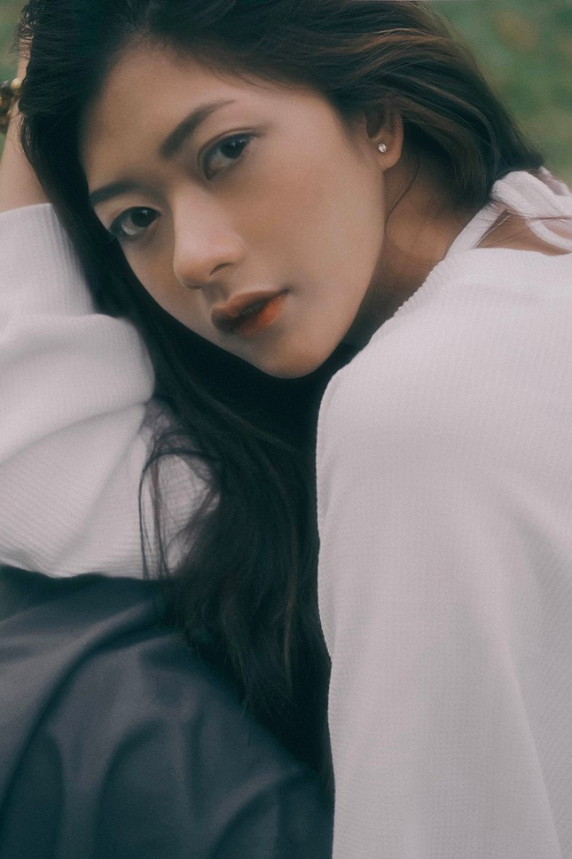 Nu sinh HUTECH muon ‘ve’ nen khoanh khac dep nhat cua tuoi thanh xuan