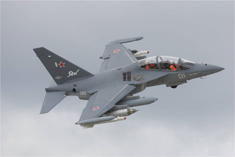 Yak-130.