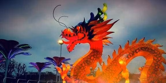 Nguoi tuoi Rong sinh vao ba gio nay thi phu quy vuong phat