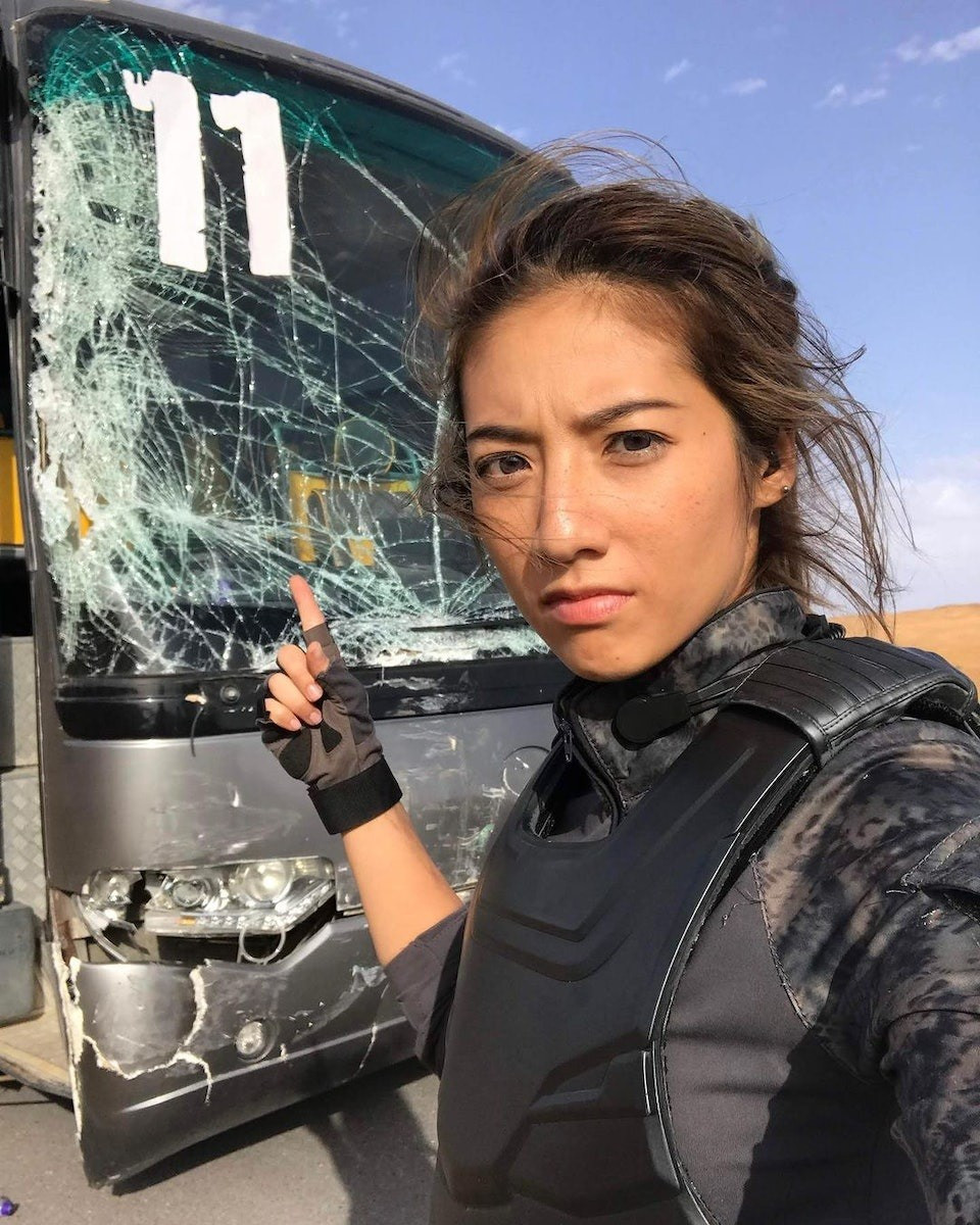 Da nu lai goi cam cua Thanh Long-Hinh-4