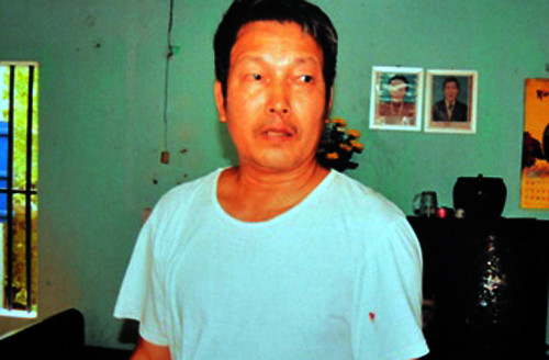 Ông Nam kể lại vụ việc với PV.