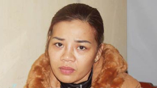 Đâm chồng 18 nhát dao rồi vứt xác xuống sông là vụ án kinh hoàng xảy ra tại huyện Phú Bình, tỉnh Thái Nguyên vào năm 2013. Kẻ gây án là Trương Thị Thưa, trú tại địa bàn huyện. Tại cơ quan công an, Thưa cho biết, khoảng 21h30 ngày 10/11/2013, giữa Thưa và người chồng xảy ra mâu thuẫn, xô xát do anh Bằng đòi vợ đưa 60 triệu đồng để đánh bài. Thưa dùng kiếm đâm thủng ngực chồng và chém tổng cộng 18 nhát.