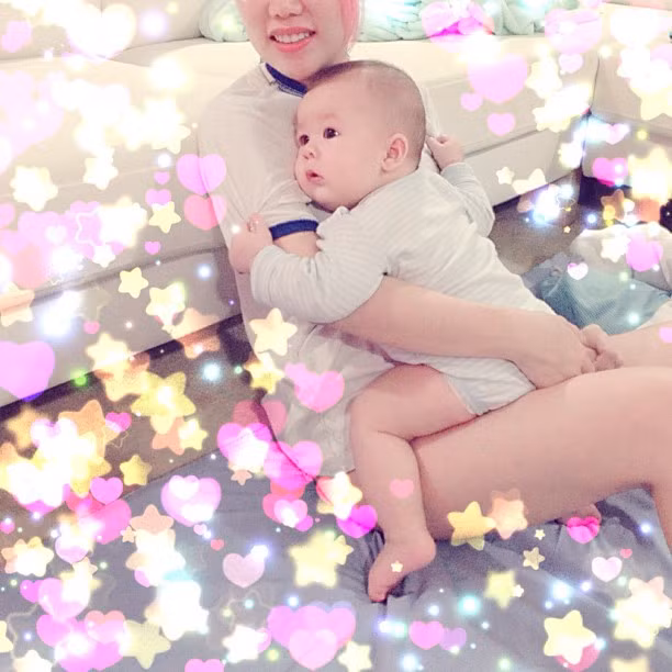 Con trai blogger so mot Singapore khien dan mang phat sot-Hinh-6