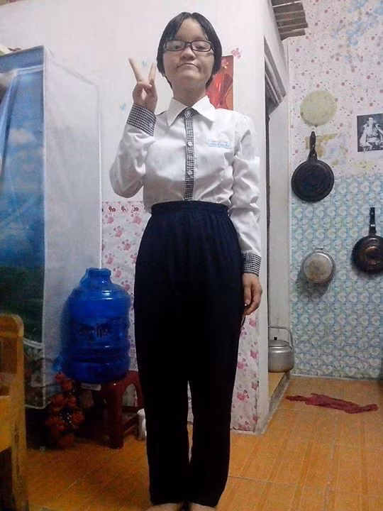 "Mốt" chụp ảnh giơ hai ngón tay từng rất phổ biến trước đây nhưng nay đã được "cải tiến".