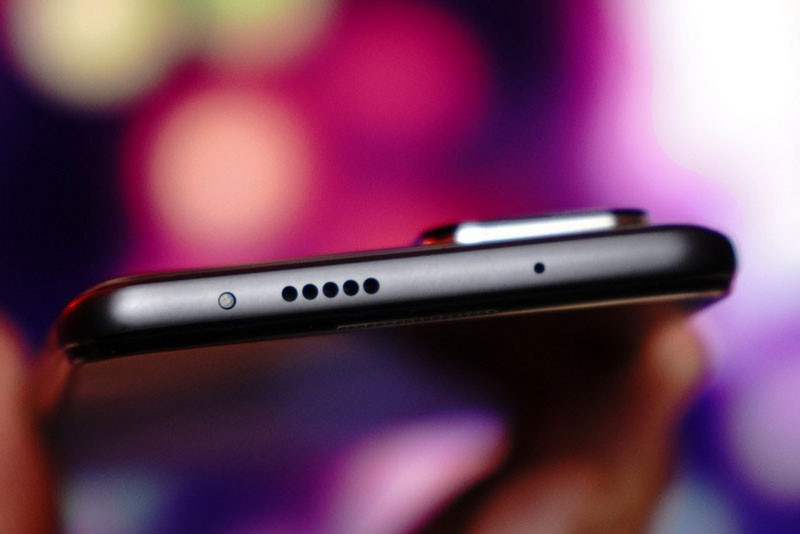 ##s###Máy có 2 loa ngoài, sản xuất bởi JBL, tích hợp công nghệ âm thanh Dolby Atmos. &gt;&gt; Xem thêm: Top 10 smartphone Motorola tốt nhất năm 2021