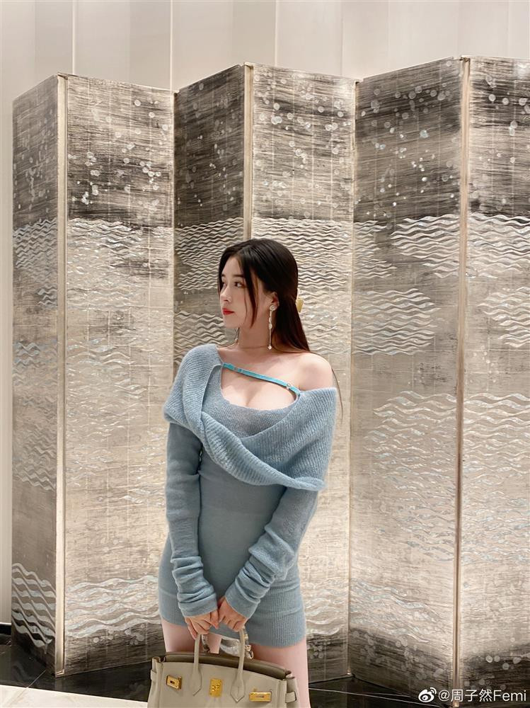 'Bo moi' Huynh Hieu Minh vong 1 cuc khung 'de bep' Angela Baby?-Hinh-6