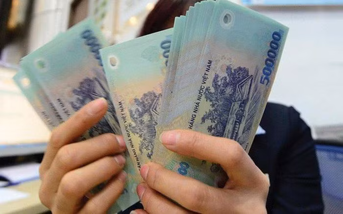 Thuong Tet 2022, noi tien ty, cho vai chuc nghin dong