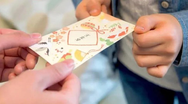 Phu huynh thu het tien li xi cua con co the bi phat den 30 trieu dong?-Hinh-2