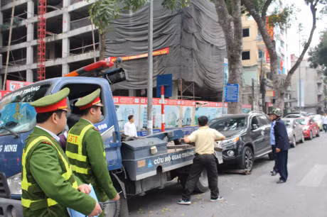 O to lan chiem via he, long duong HN bi cau ve bai-Hinh-2