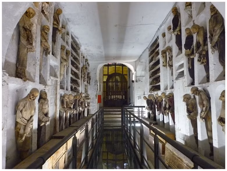 Vì sao mọi người lại muốn được ướp xác ở tu viện Capuchin? Đó là vì quan niệm họ sẽ sớm được lên thiên đường nhờ sự che chở của Chúa trời.