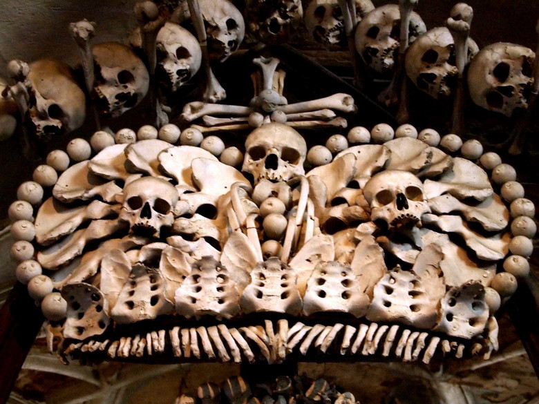 Vương miện trên gia huy của gia tộc Schwarzenberg.