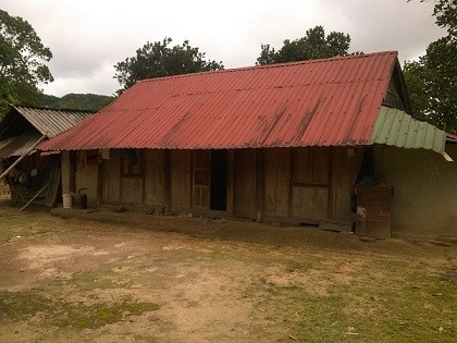 Cuộc sống khó khăn của đồng bào Tà Ôi, Pa Kô, Tà Ôi ở huyện A Lưới Cuộc sống khó khăn của đồng bào Tà Ôi, Pa Kô, Tà Ôi ở huyện A Lưới