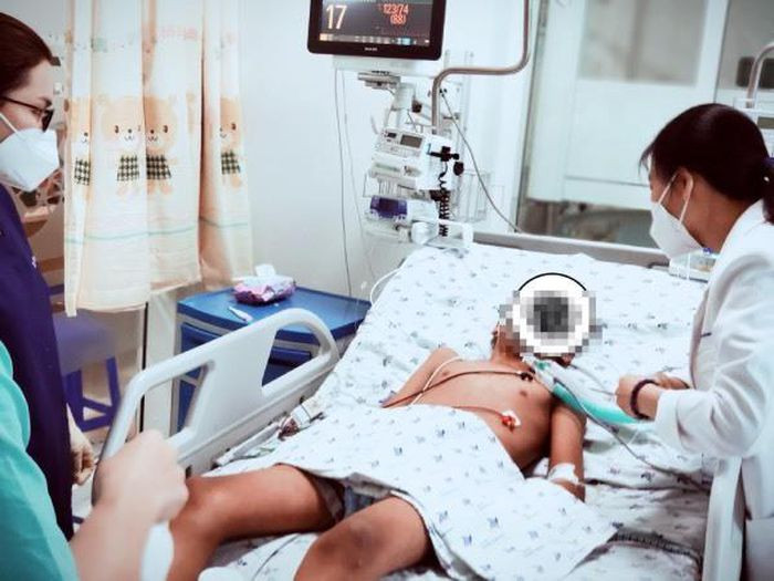 Nghiện game, nam sinh 14 tuổi uống thuốc diệt côn trùng Nghien game, nam sinh 14 tuoi uong thuoc diet con trung