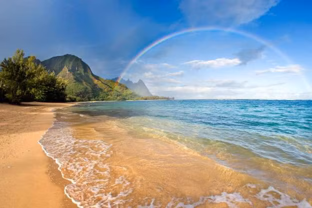Cầu vồng ở Kauai, Hawaii, Mỹ.