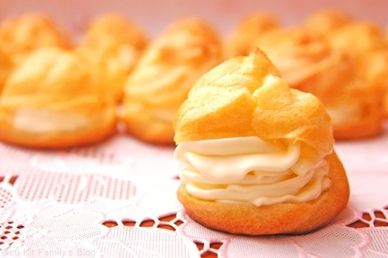 Givral tạm ngưng sản xuất bánh su kem sau vụ nghi ngộ độc đêm Trung thu Givral tam ngung san xuat banh su kem sau vu nghi ngo doc dem Trung thu