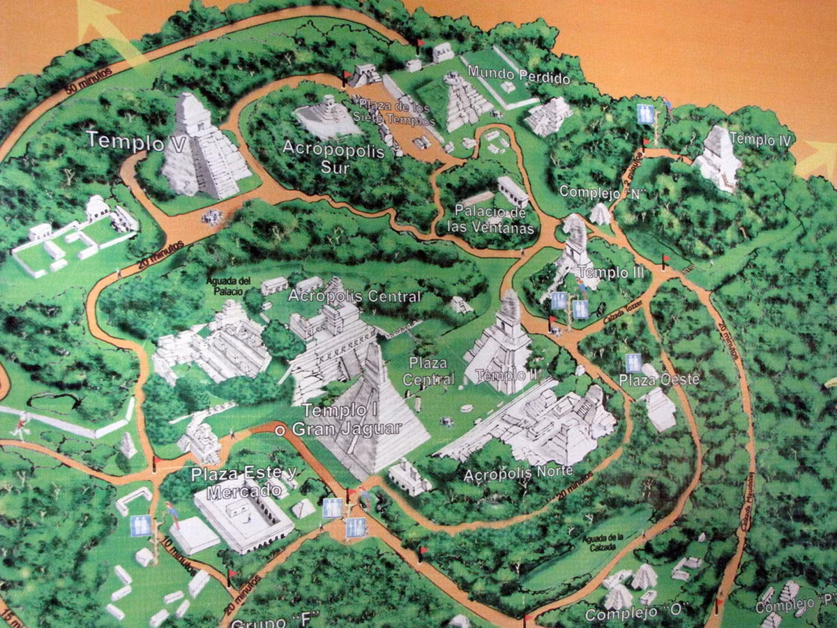 Diện tích 16 km2 xung quanh khu vực lõi của Tikal đã được khai quật có hệ thống và lập bản đồ. Đây là nơi có những ngôi đền cao hơn 70 mét và các cung điện hoàng gia lớn. Ảnh: Furtwangl's Flickr.