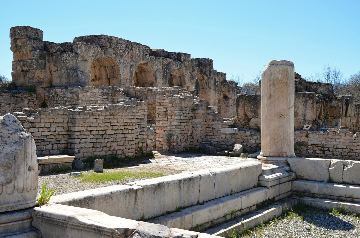 Ngoài ra còn có hai khu nhà tắm công cộng quy mô khá lớn. Ảnh: Wikimedia Commons.