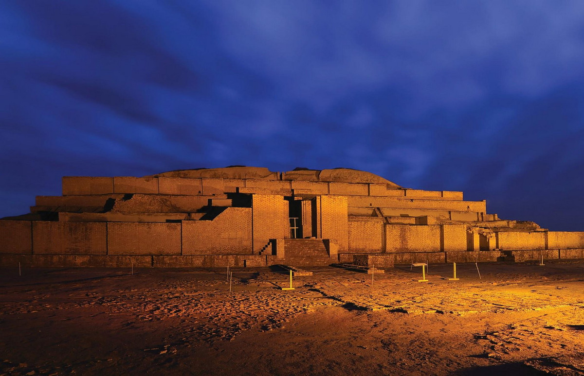 Năm 1979, Chogha Zanbil trở thành địa danh đầu tiên của Iran được UNESCO công nhận là Di sản văn hóa thế giới. Ảnh: LoveEXPLORING.