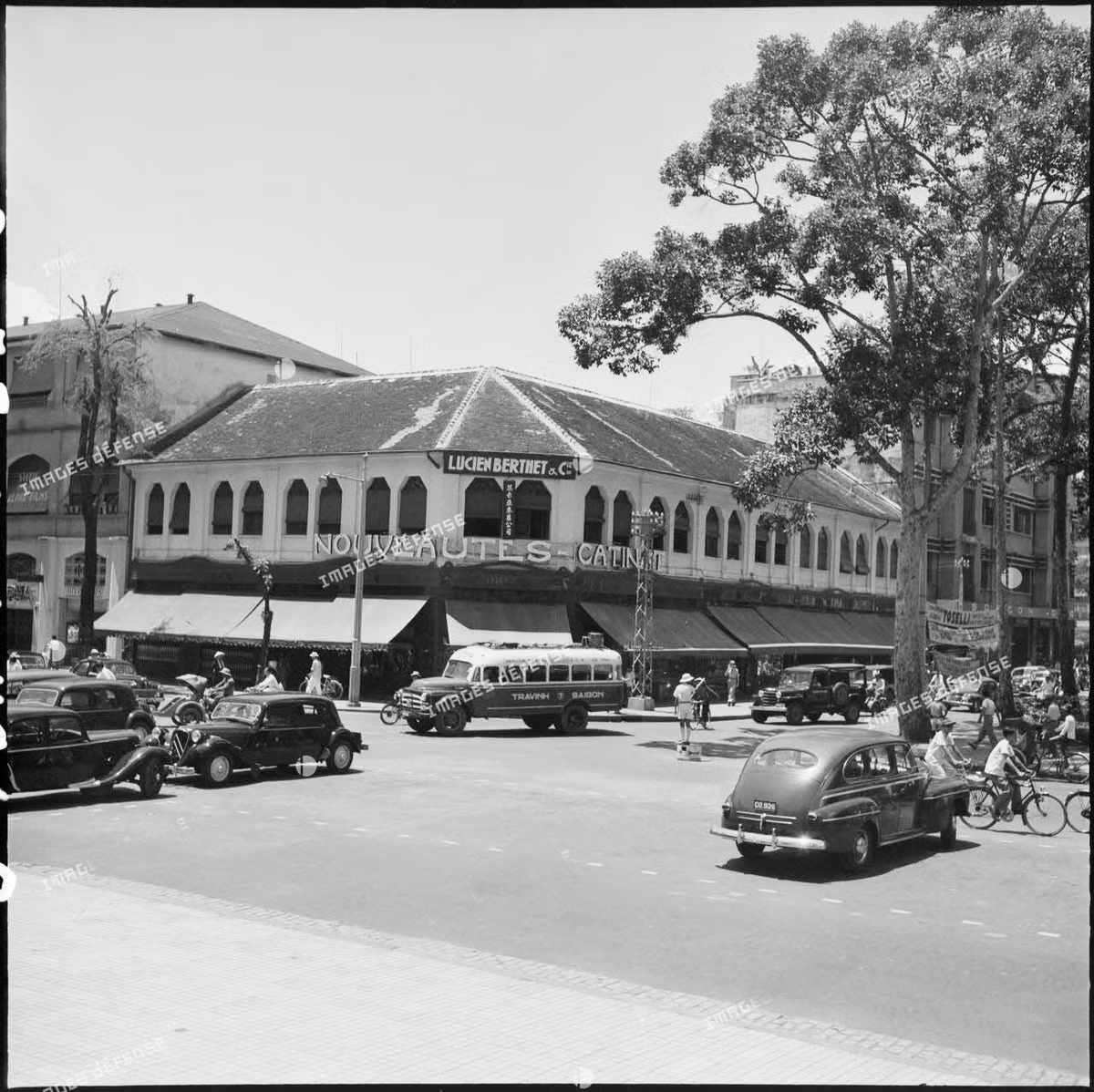 Một góc đường Catinat, nay là đường Đồng Khởi.