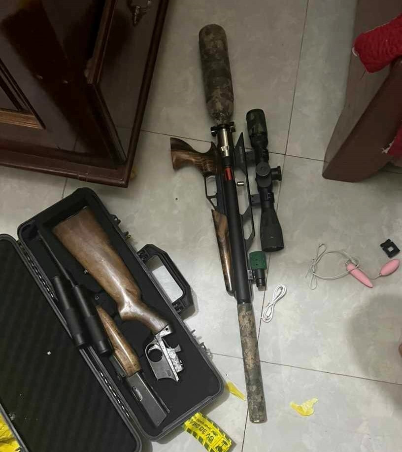 Dak Lak: Bat giu hai doi tuong che tao, buon ban vu khi quan dung-Hinh-2